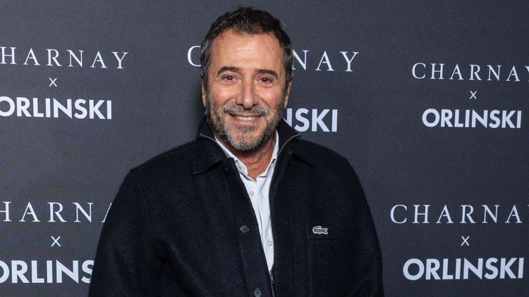 Bernard Montiel favorisé par Brigitte Macron ? "Elle est entièrement..."