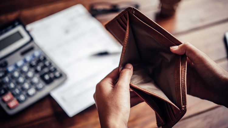 Frais bancaires plafonnés à 25 euros : les critères pour en bénéficier vont changer