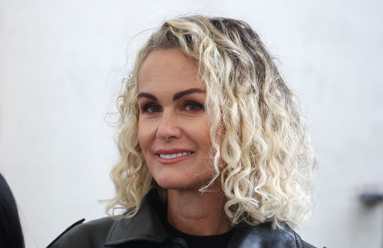 Incendies de Los Angeles : Laeticia Hallyday à la recherche de souvenirs dans les décombres