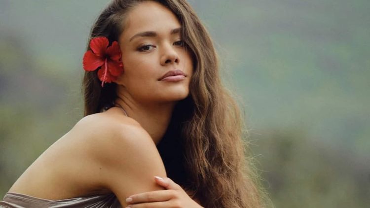 "Je me rappelle encore..." la cousine transgenre d'Hinaupoko Devèze (Miss France 2026) publie une vidéo déchirante...