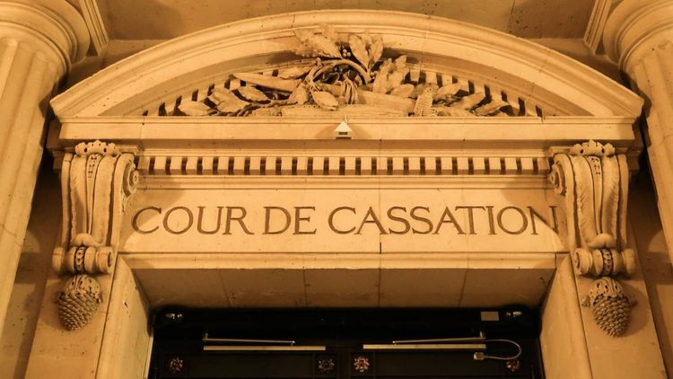 Fraude bancaire : quel délai pour dénoncer une opération frauduleuse à sa banque ?