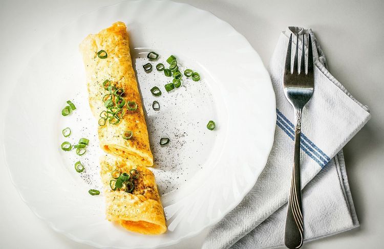 Les 4 astuces de chefs pour réussir une omelette parfaite