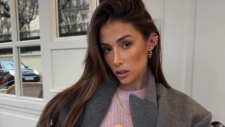 "Je m'applaudis..." : Isabeau boycottée sur les réseaux sociaux, elle brise le silence pour la première fois !