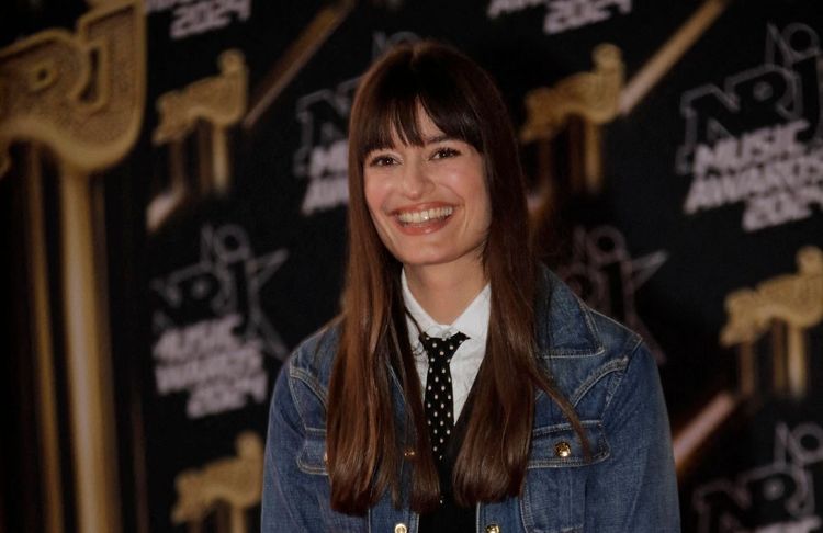 « Jusqu'à dix jours avant de donner la vie » : Clara Luciani avoue avoir enregistré son album alité