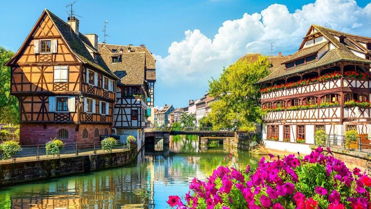 Immobilier à Strasbourg : les prix à l'achat et à la location en cet automne 2024