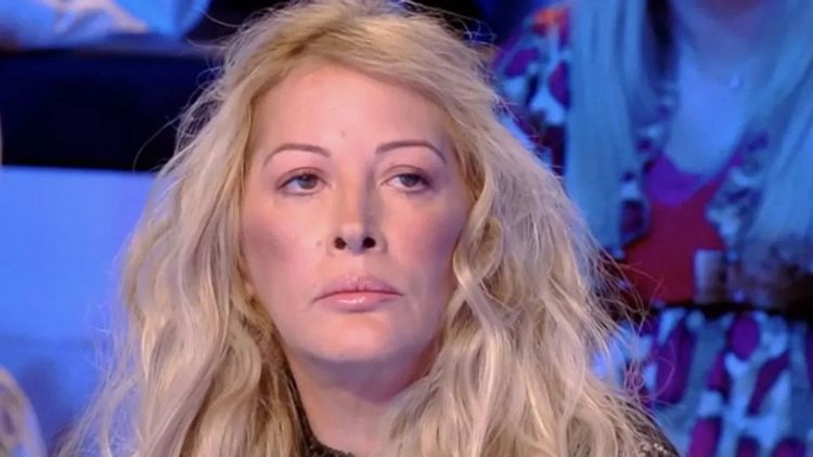 Mort de Loana : "J'ai rampé par terre", battante dans l'âme, la star de télé-réalité surmontait "l'enfer" du sevrage