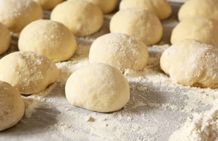 Voici combien de temps il faut laisser reposer la pâte à pizza