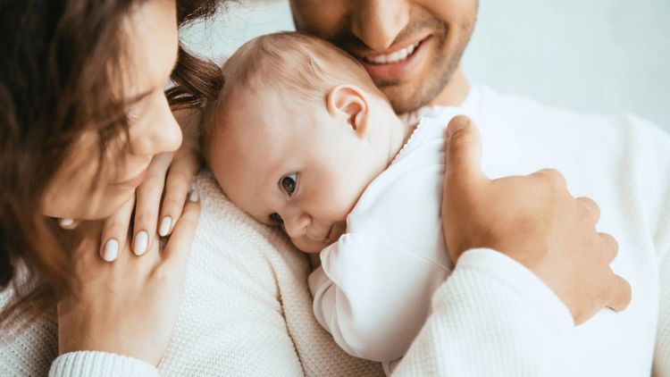 Prime carburant de 100 euros, nouveau congé de naissance... Ce qui change en juin pour votre budget