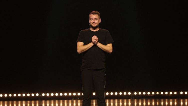 "J'ai pas voulu déranger..." : Jeremstar absent aux funérailles de Thierry Ardisson