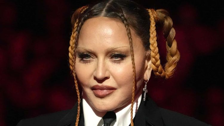 Madonna : découvrez son énorme gaffe avec un spectateur handicapé en plein concert !