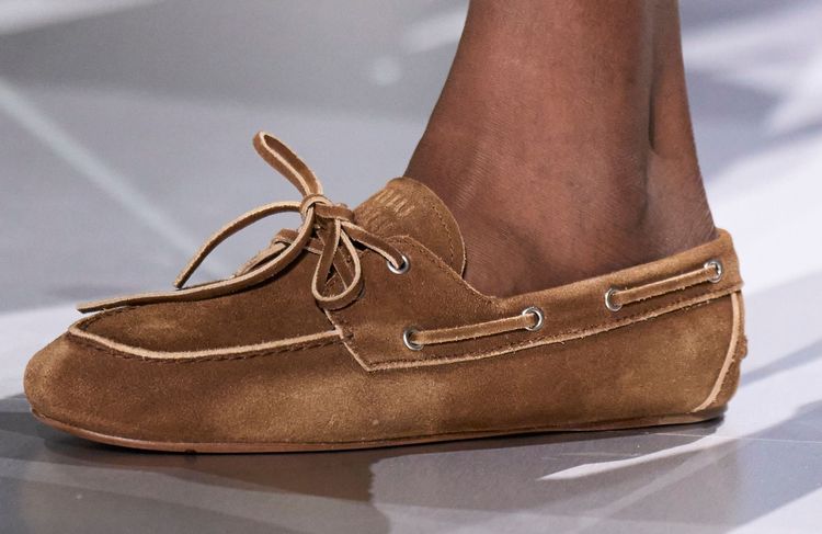 Les chaussures de marin, le come-back mode inattendu du printemps