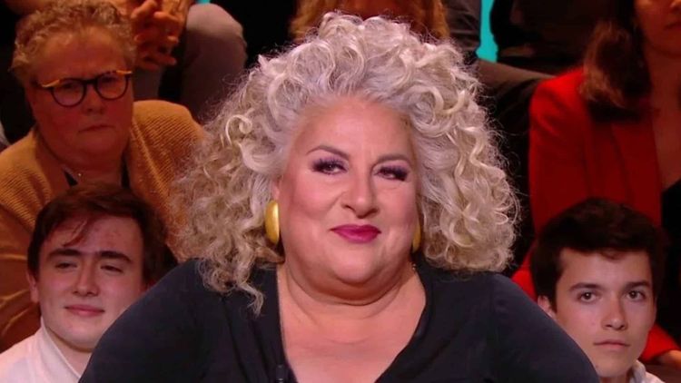 Marianne James totalement méconnaissable : les internautes sous le choc après une photo "dossier" de la chanteuse datant de 1986 !