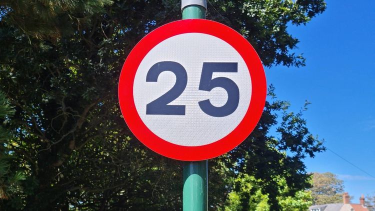 Crédit immobilier : voici les nouveaux taux moyens des banques sur 15, 20 et 25 ans