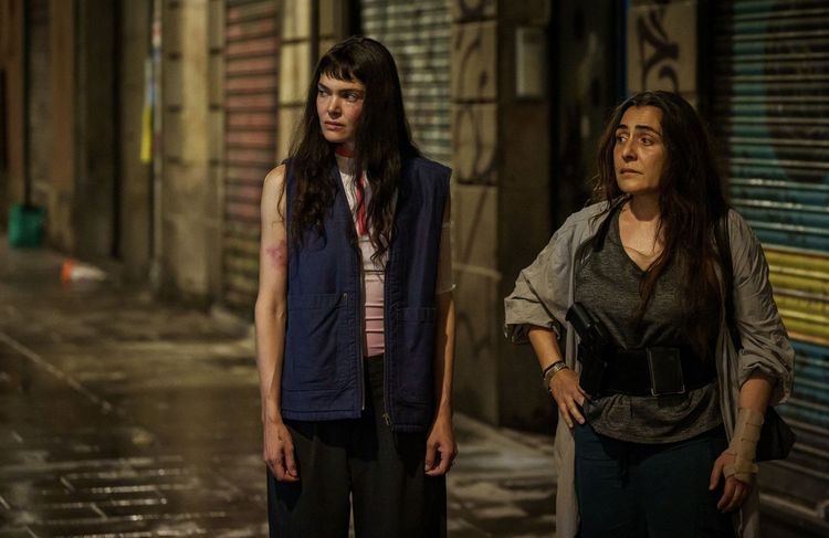 « L’inconnue du port » sur Netflix : le roman noir qui a inspiré le thriller espagnol haletant
