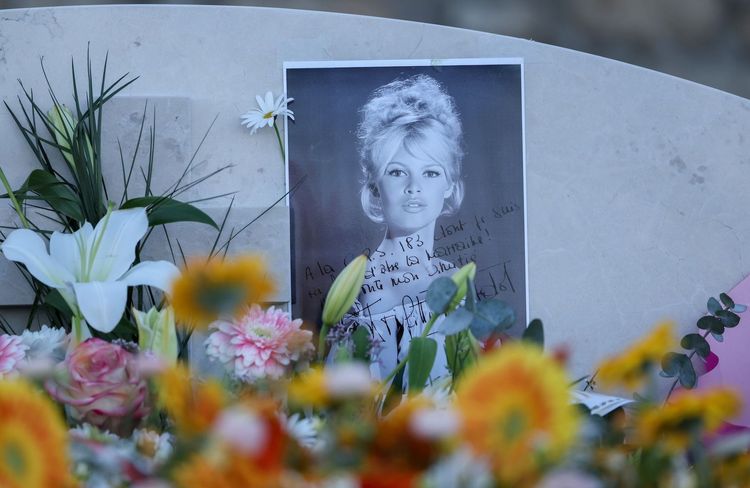 Obsèques de Brigitte Bardot : une cérémonie simple et intime