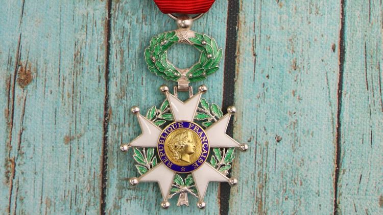 Impôt sur le revenu : l'exonération pour les titulaires de la Légion d'honneur supprimée