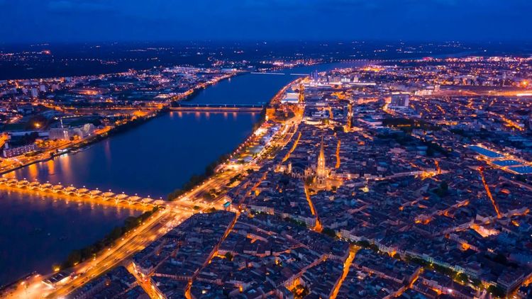 Immobilier à Bordeaux : légère baisse des prix d'achat en avril 2026