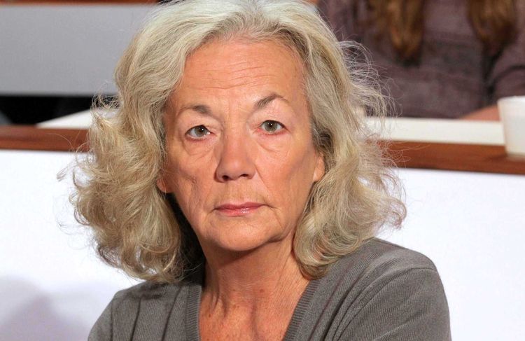 Catherine Hiegel accuse Richard Berry de violences conjugales : « Il cogne ma tête contre le lavabo »