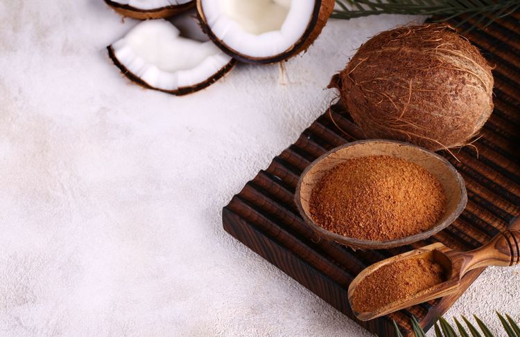 Le sucre de coco est-il vraiment meilleur que le sucre blanc pour la santé ?
