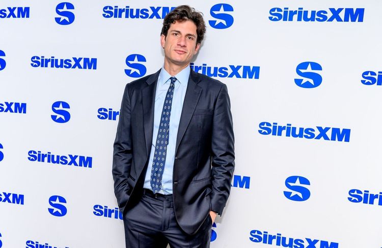 Jack Schlossberg : pourquoi le petit-fils de JFK porte toujours cette même cravate héritée de son grand-père