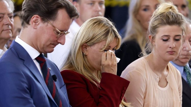 "Michael Schumacher manque à tout le monde, mais la vie continue" : Corinna, sa femme, brise le silence à 56 ans