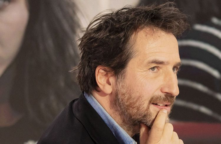 Violences sexuelles : le comédien Édouard Baer accusé par six femmes