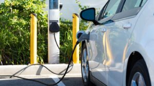 Prime de la CAF, bonus écologique… Les nouvelles aides pour les ménages du budget 2024