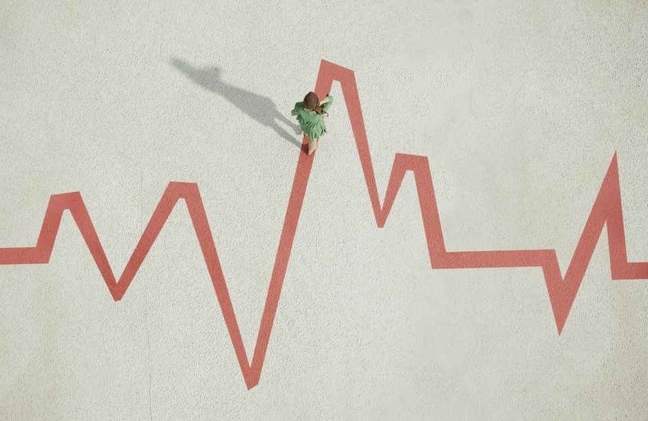 Pourquoi les femmes sont plus vulnérables psychologiquement que les hommes après une crise cardiaque
