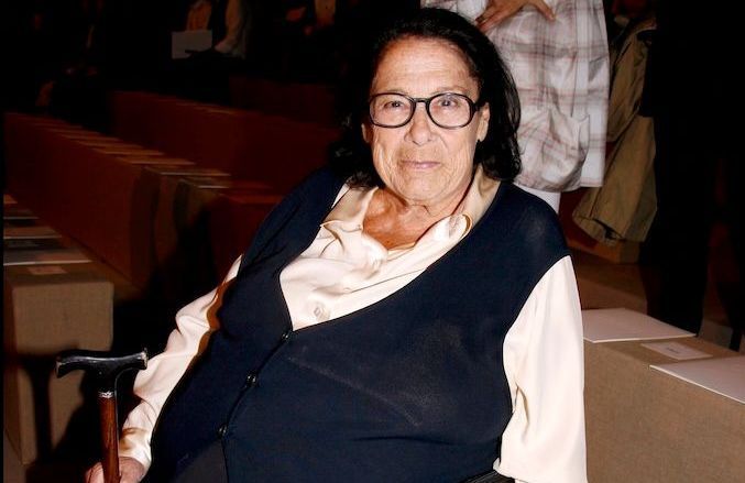 Qui est la mère du prix Nobel de l’économie, créatrice de renom ?