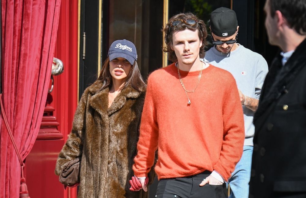 Cruz Beckham partage un moment suspendu en musique avec sa mère Victoria Beckham et les Spice Girls