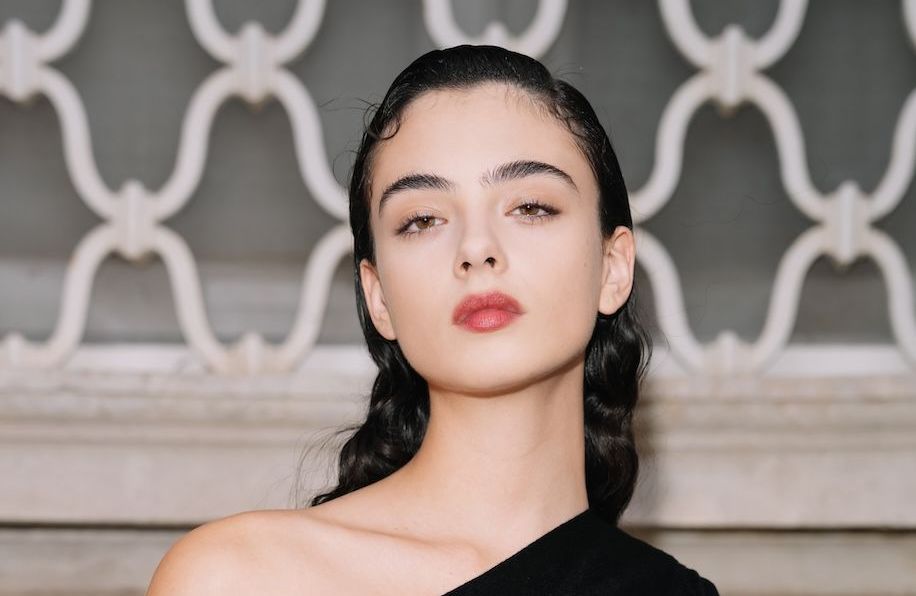 « Ma normalité » : Deva Cassel évoque la notoriété de ses parents, Monica Bellucci et Vincent Cassel