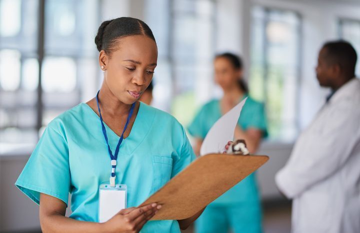 Frottis, arrêts de travail... Le droit de prescription pour les « infirmières en pratique avancé » élargit
