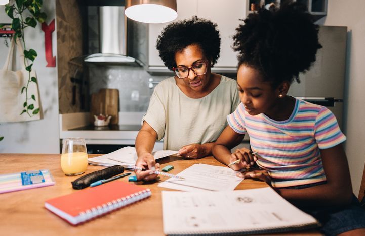 Trois quarts des jeunes font appel à leurs mères dans leurs choix d’orientation