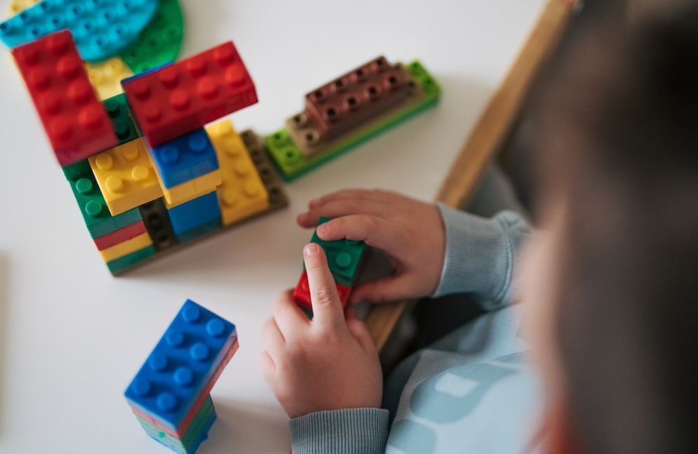 Jouets toxiques : l'Europe s'attaque aux « polluants éternels » pour protéger nos enfants