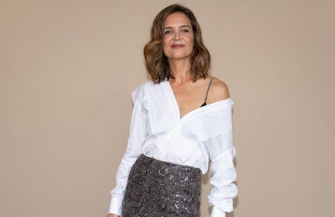 Ces chaussures « seconde peau » qui intriguent sur les réseaux s’invitent aux pieds de Katie Holmes