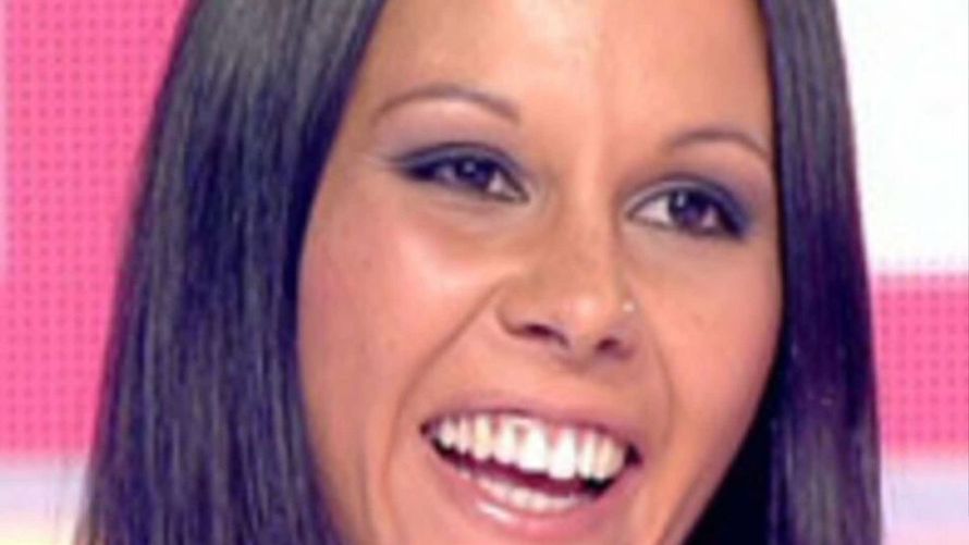 Laly (Secret Story) : on a retrouvé la "policière strip-teaseuse" et son secret était complètement bidon