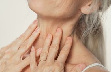 Double menton, vieillissement cutané… Un expert nous explique quel muscle travailler pour retarder les effets du temps