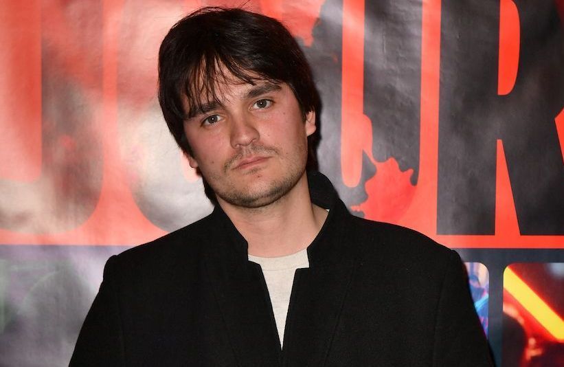 « Je t’aime papa » : Alain-Fabien Delon brise le silence et rend hommage à son père