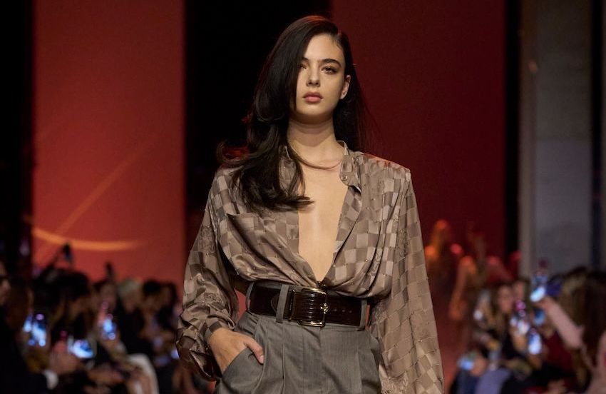 Deva Cassel : la fille de Monica Bellucci ouvre le défilé Elie Saab