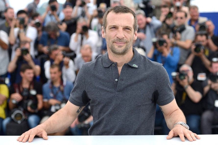 "C'est la dame qui a dit qu'il fallait karcheriser", Matthieu Kassovitz dézingue Rachida Dati, Anne-Elisabeth Lemoine le recadre