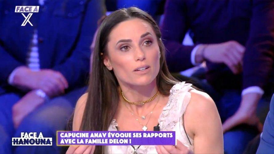 Capucine Anav fait de lourdes révélations sur la famille Delon dans "TPMP" : "Comprendra qui pourra"