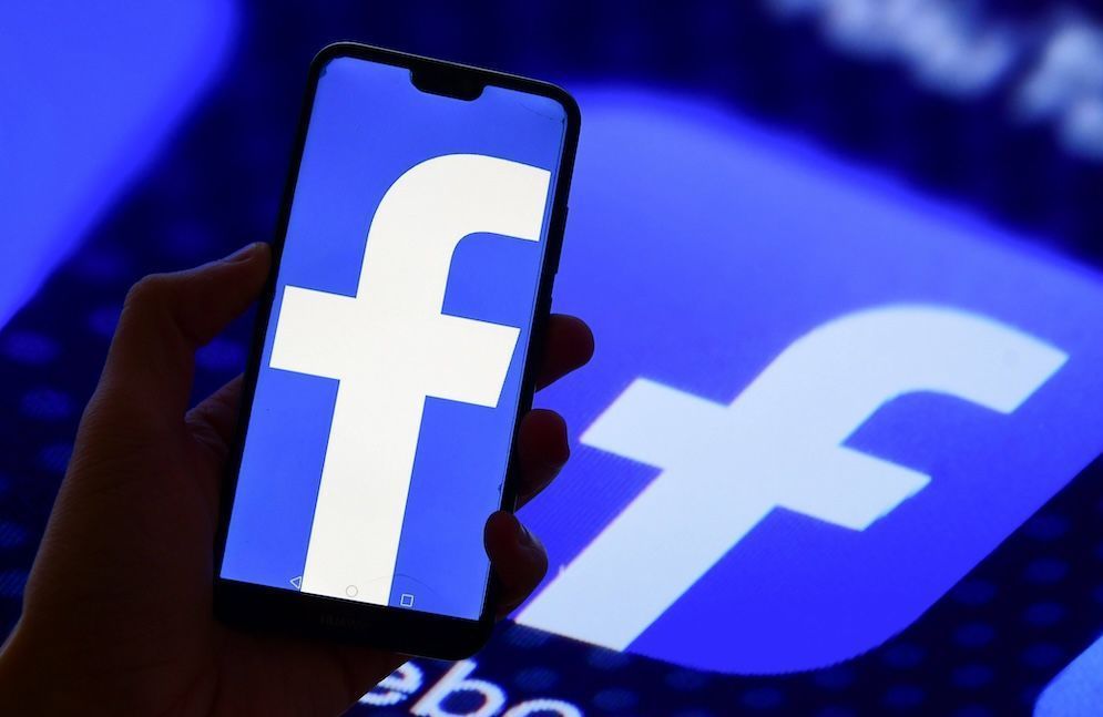 Italie : Meta ferme un groupe Facebook où des milliers d’hommes échangeaient des photos intimes de femmes sans leur consentement