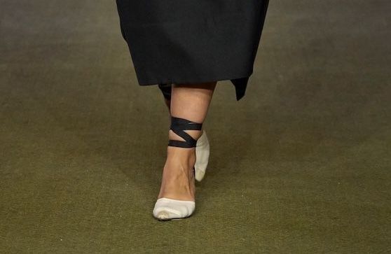 Adorées par Lady Diana dans les années 80, ces chaussures deviennent l’obsession mode de l’été 2026