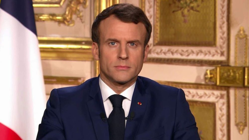 "Vous avez trop ouvert votre bouche" : en pleine crise géopolitique, Emmanuel Macron répond au vocal d’une jeune fille sur Instagram !