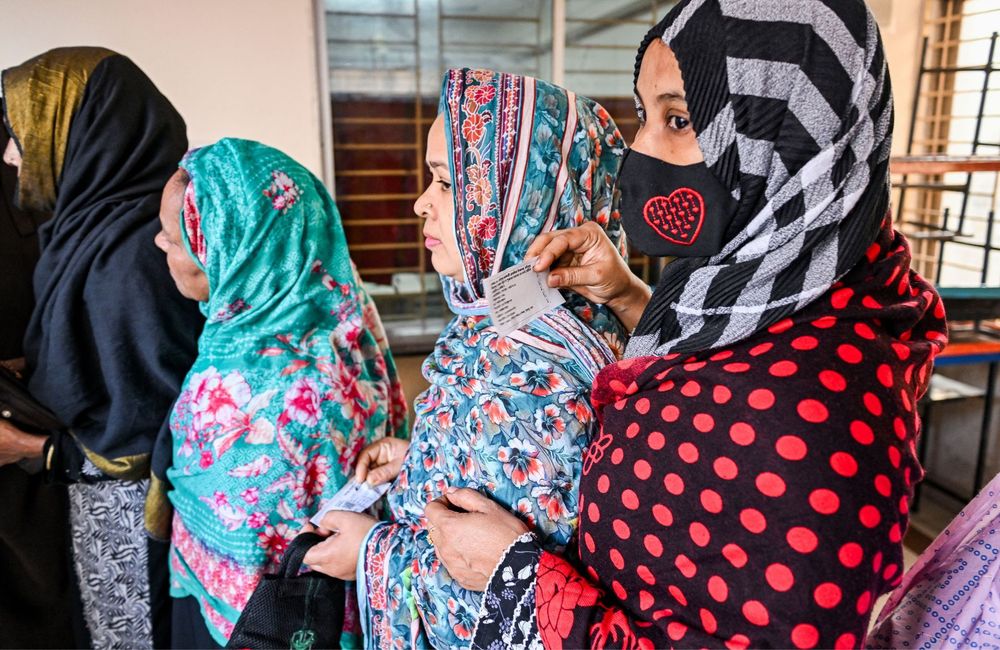 Élections au Bangladesh, montée du masculinisme en Corée… 5 infos sur les femmes dans le monde