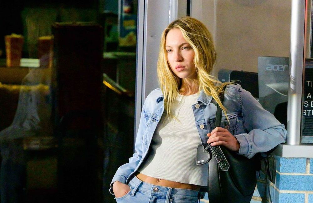 Lila Moss prouve que le total look denim est un classique indémodable