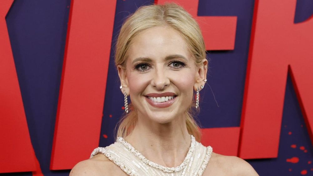 Sarah Michelle Gellar (Buffy) gaffe en plein tournage, elle en dévoile trop : "Je connaissais les règles"