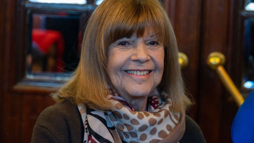 “Voilà quarante ans que nous payons des arriérés fiscaux” : Chantal Goya explique pourquoi elle croule sous les dettes