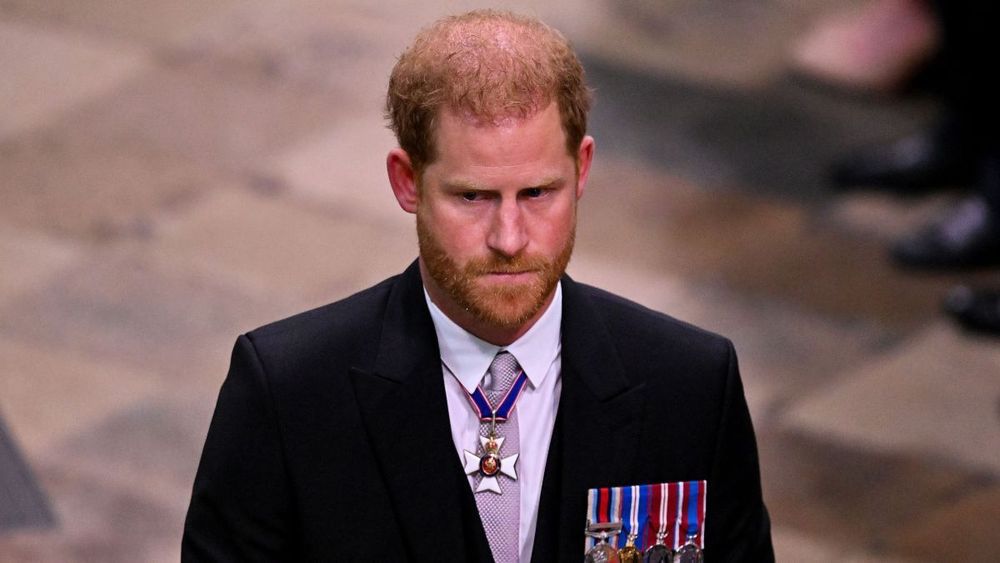 Le prince Harry au plus mal ? Il serait plus isolé que jamais : « Personne ne lui parle plus »