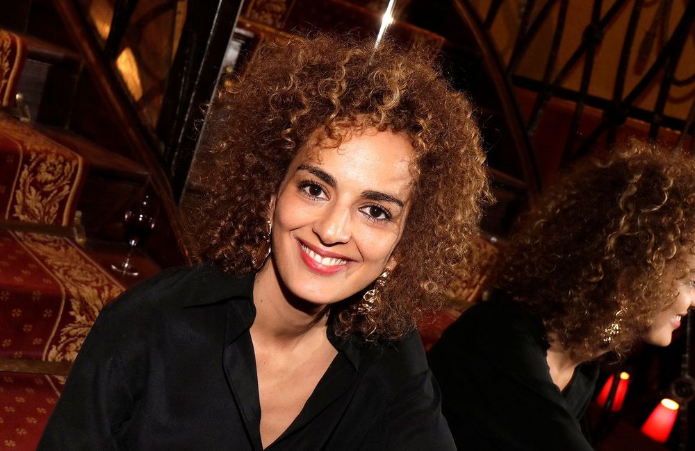 Leïla Slimani dans le podcast « Les Vagues » : « Se sentir à sa place, c'est se sentir aimé »